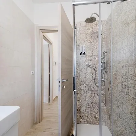 Il Gattino Di Porto - Apt 2 - Bilocale Terrazzo Piscina Imperia Exterior photo