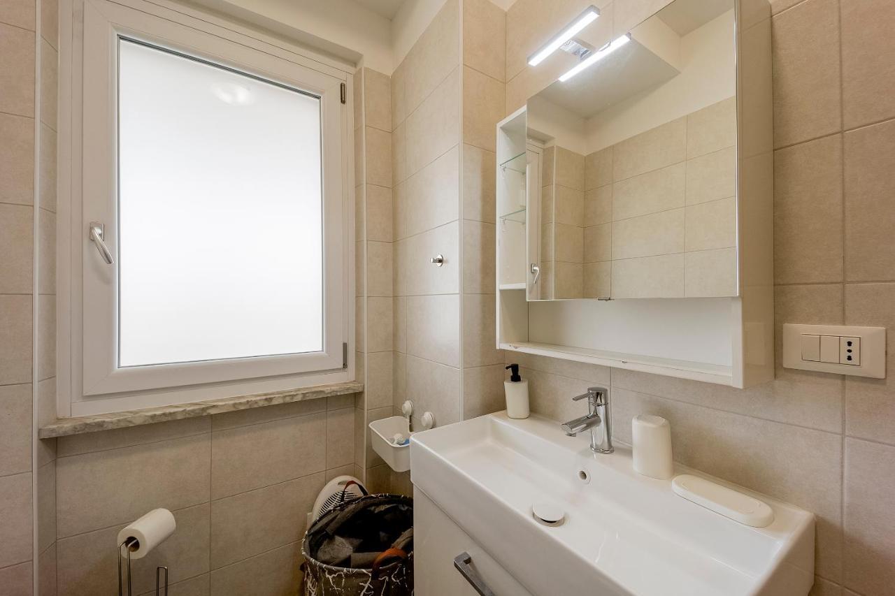 Il Gattino Di Porto - 2 - Bilocale Terrazzo Piscina * Imperia