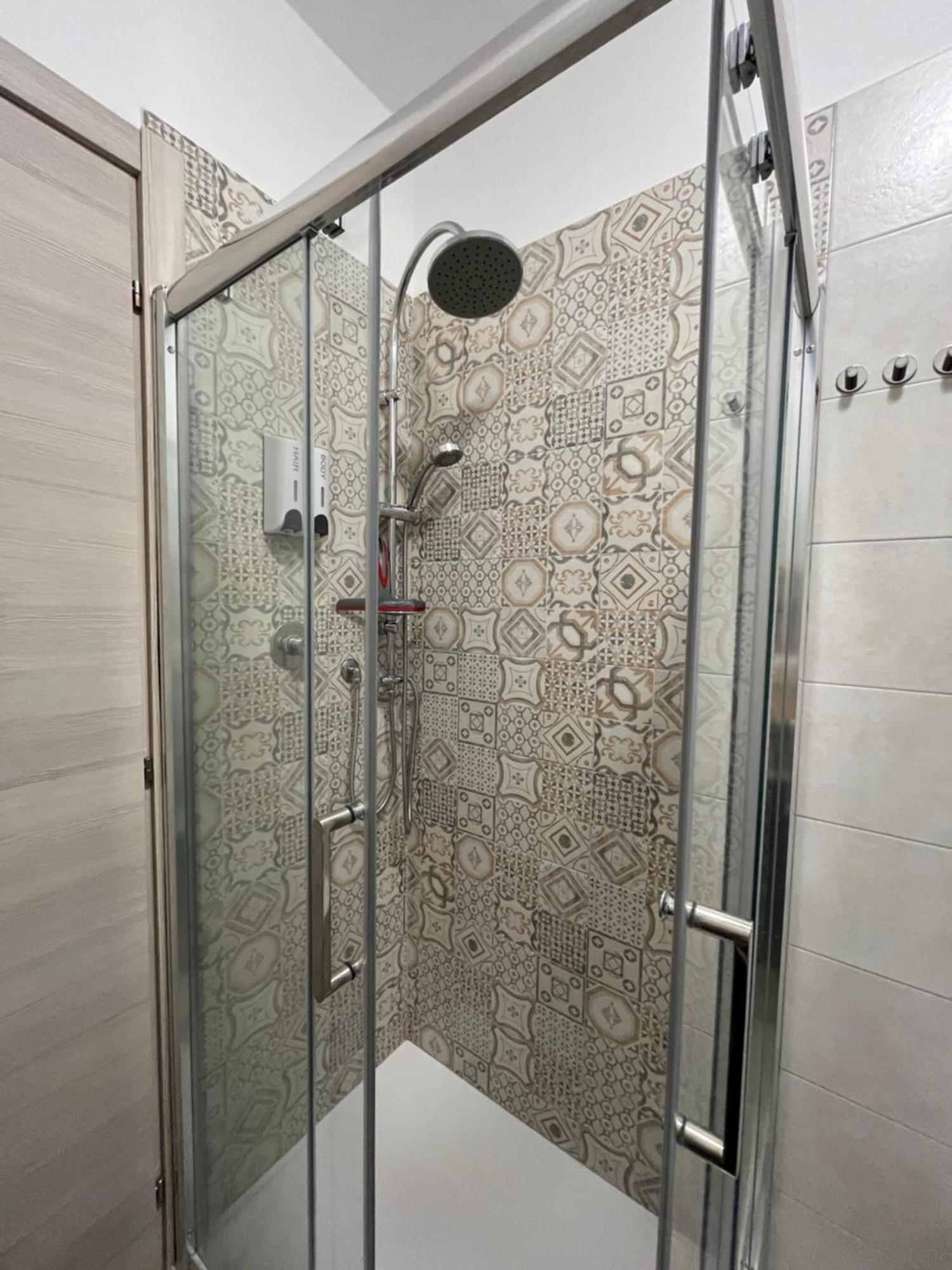 Il Gattino Di Porto - 2 - Bilocale Terrazzo Piscina Imperia